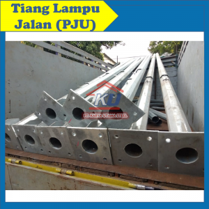 Tiang Lampu Jalan PJU Untuk Meningkatkan Keselamatan Para Pengguna Jalan Ketika Malam Hari Tiang Lampu Jalan PJU Untuk Meningkatkan Keselamatan Para Pengguna Jalan Ketika Malam Hari